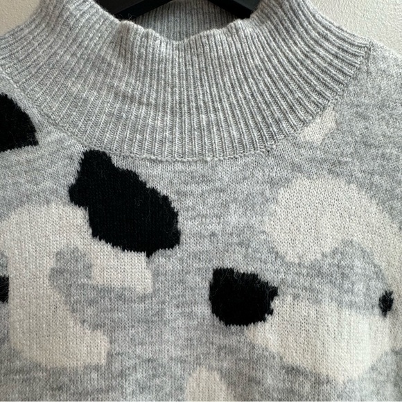 Animal Print Jacquard Funnel Neck Jumper Pullover Sweater Size Large - Picture 4 of 11